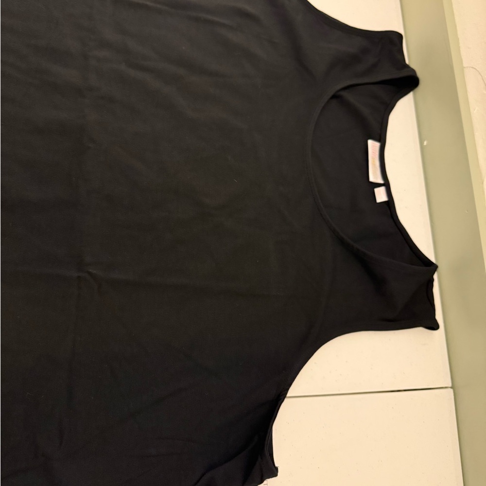 Belle by Kim Gravel Classic Black Tank Top - Picture 5 of 6